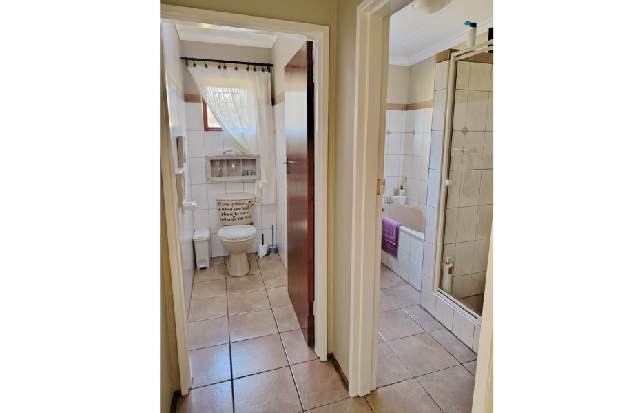 3 Bedroom Property for Sale in Moorreesburg Western Cape